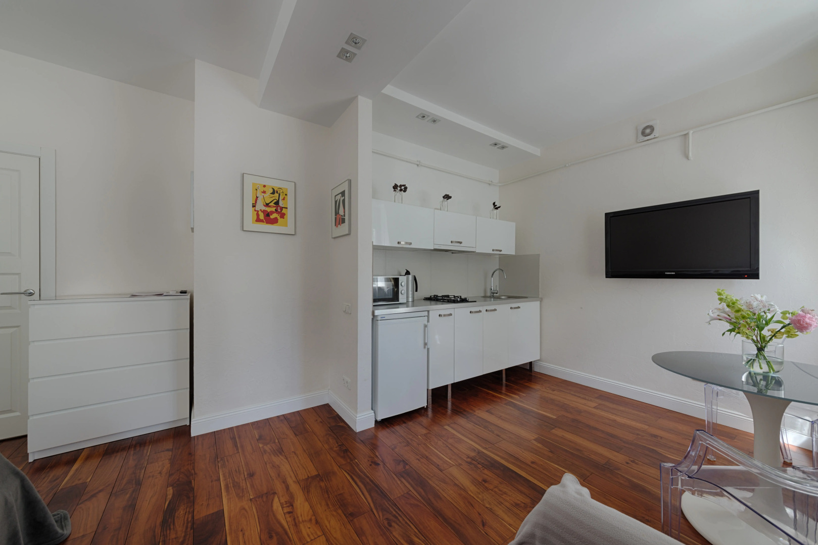 Апартаменты 1-комнатные HomeApart пр-т Независимости, 18