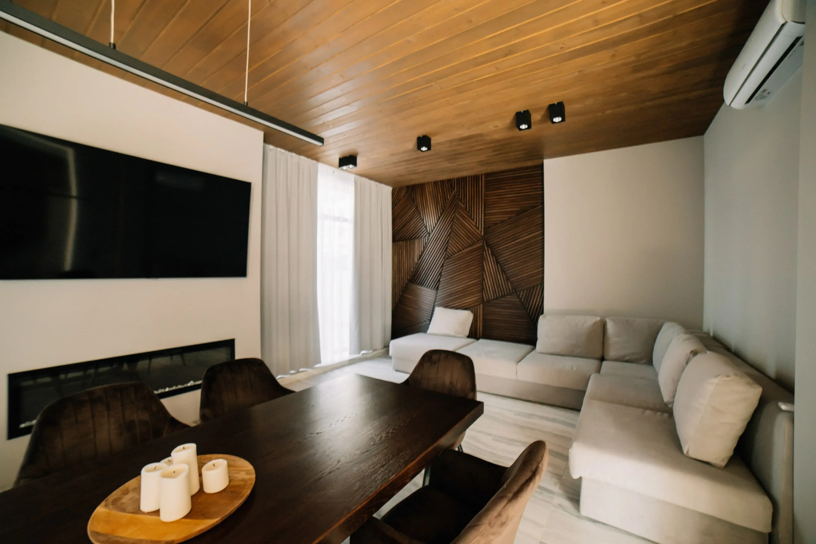 Отель Grand Sapphire