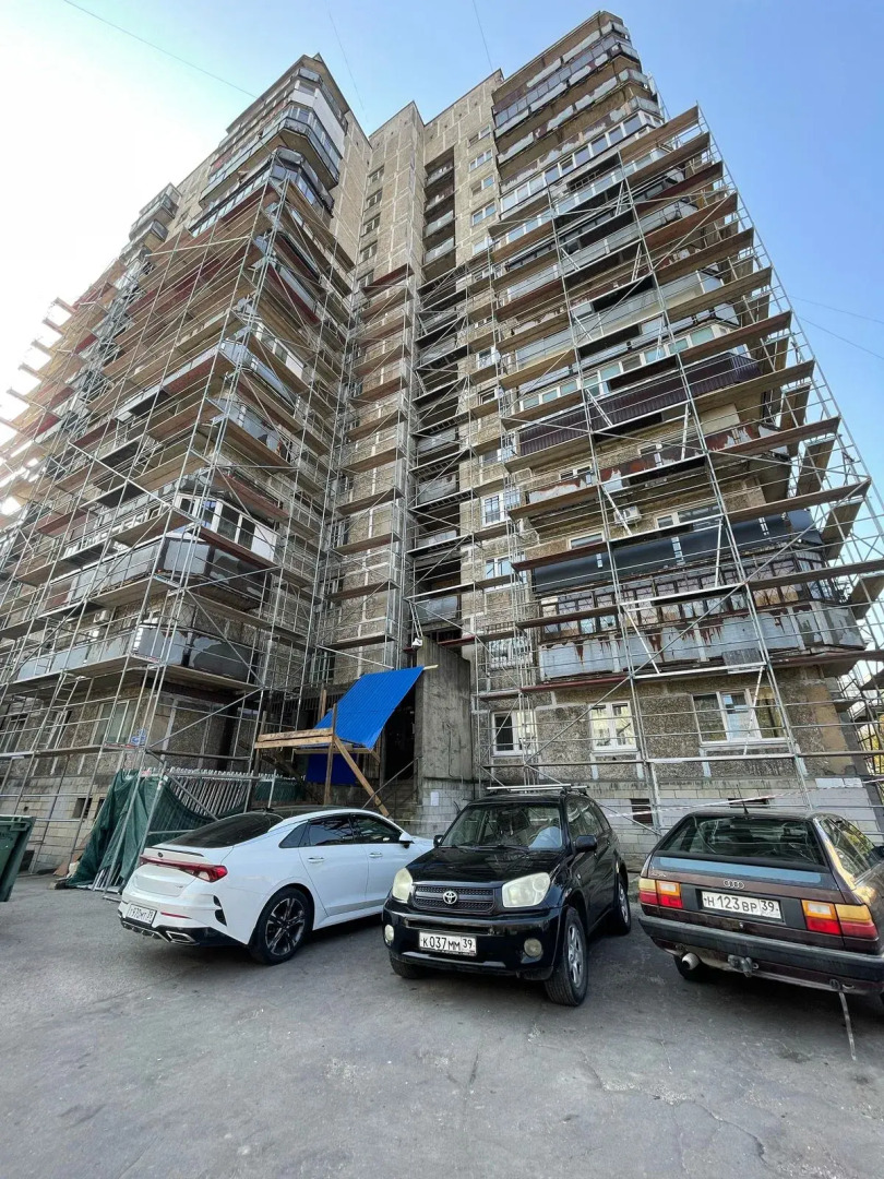 Апартаменты Altezza с панорамным видом на город с 13 этажа