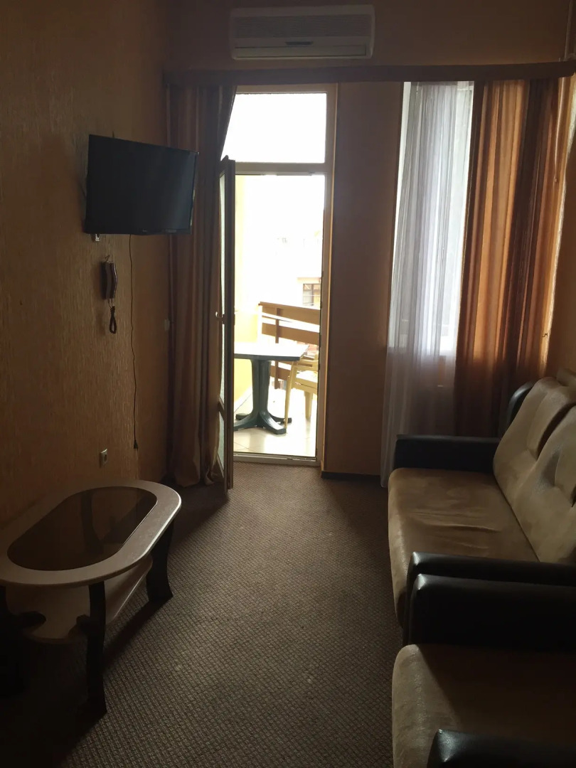 Отель Корсар