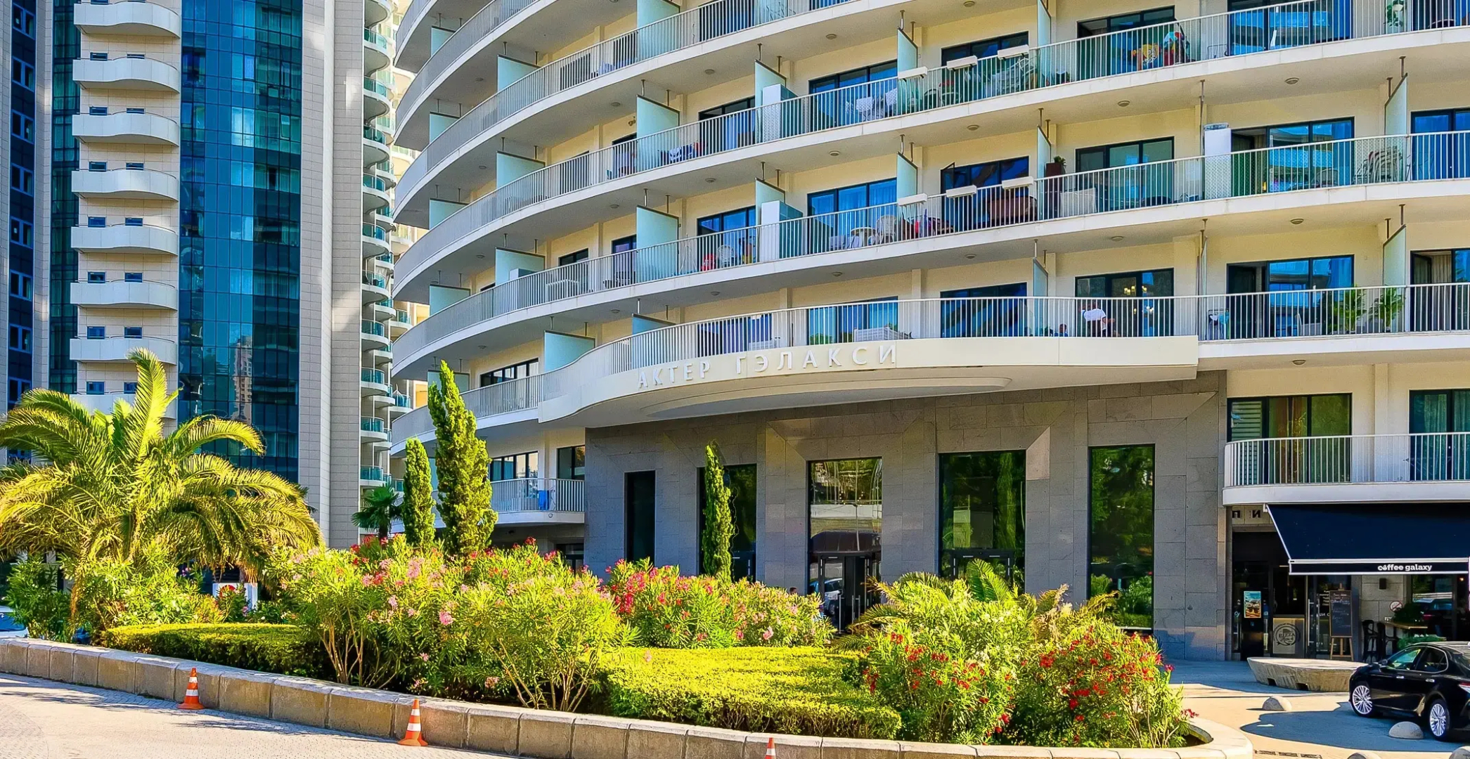 Апартаменты Трехкомнатные в ЖК Актер Гэлакси