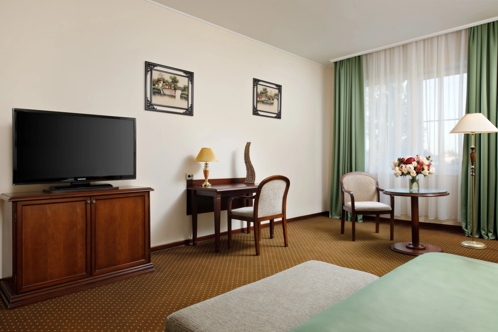 Отель Red Royal by Undersun