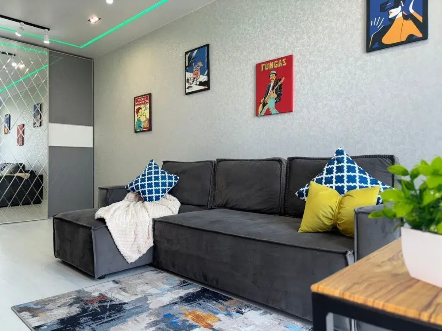 Квартира на Калинина 86 13 Этаж