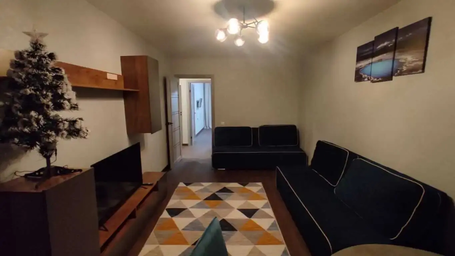 Апартаменты 50 лет Октября 35