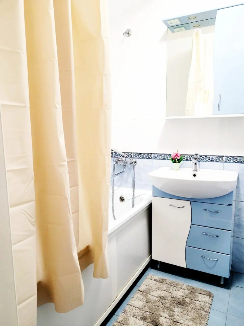 Апартаменты на Переверткина 1/3