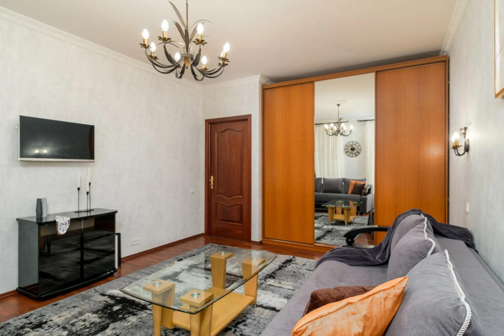 Апартаменты Family 8 гостей