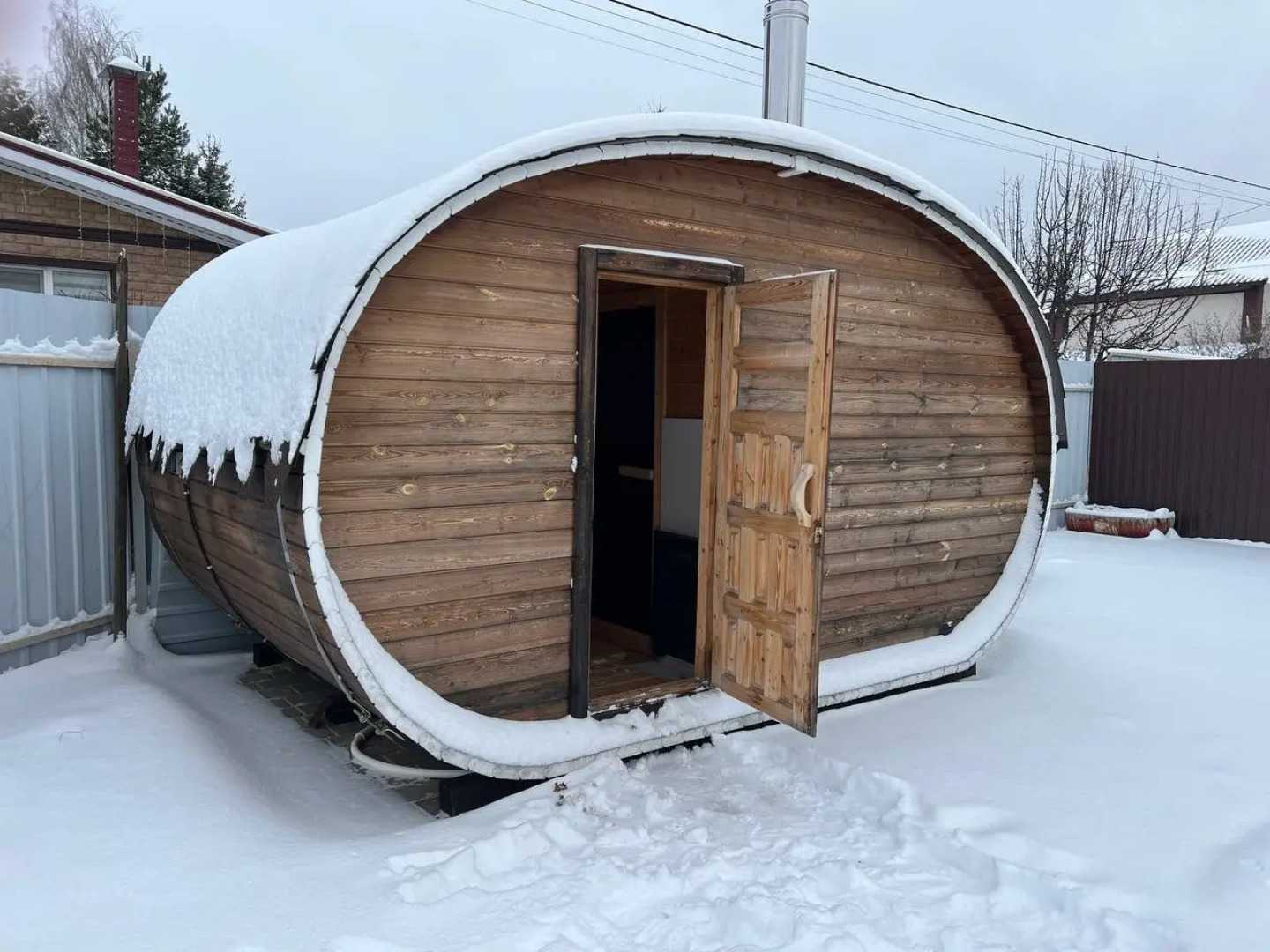 Частный дом Комфортный загородный дом для отдыха с семьей EMERALB light