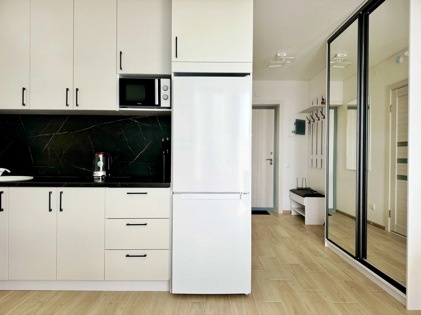 Квартира на проспекте Героев Донбасса 10