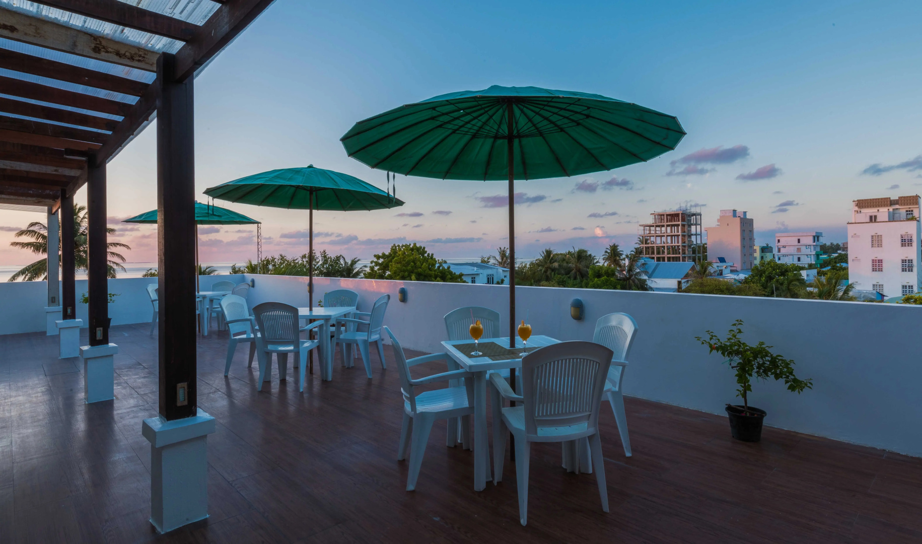 Отель Aquzz Inn & Spa