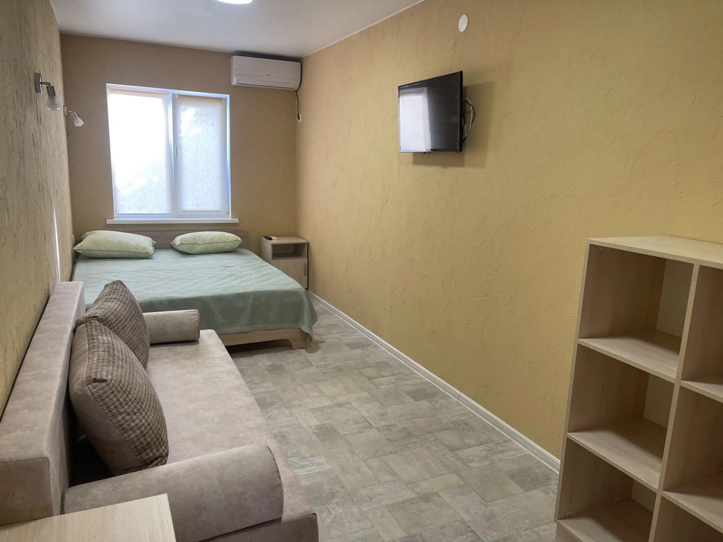 Частный дом два этажа возле моря