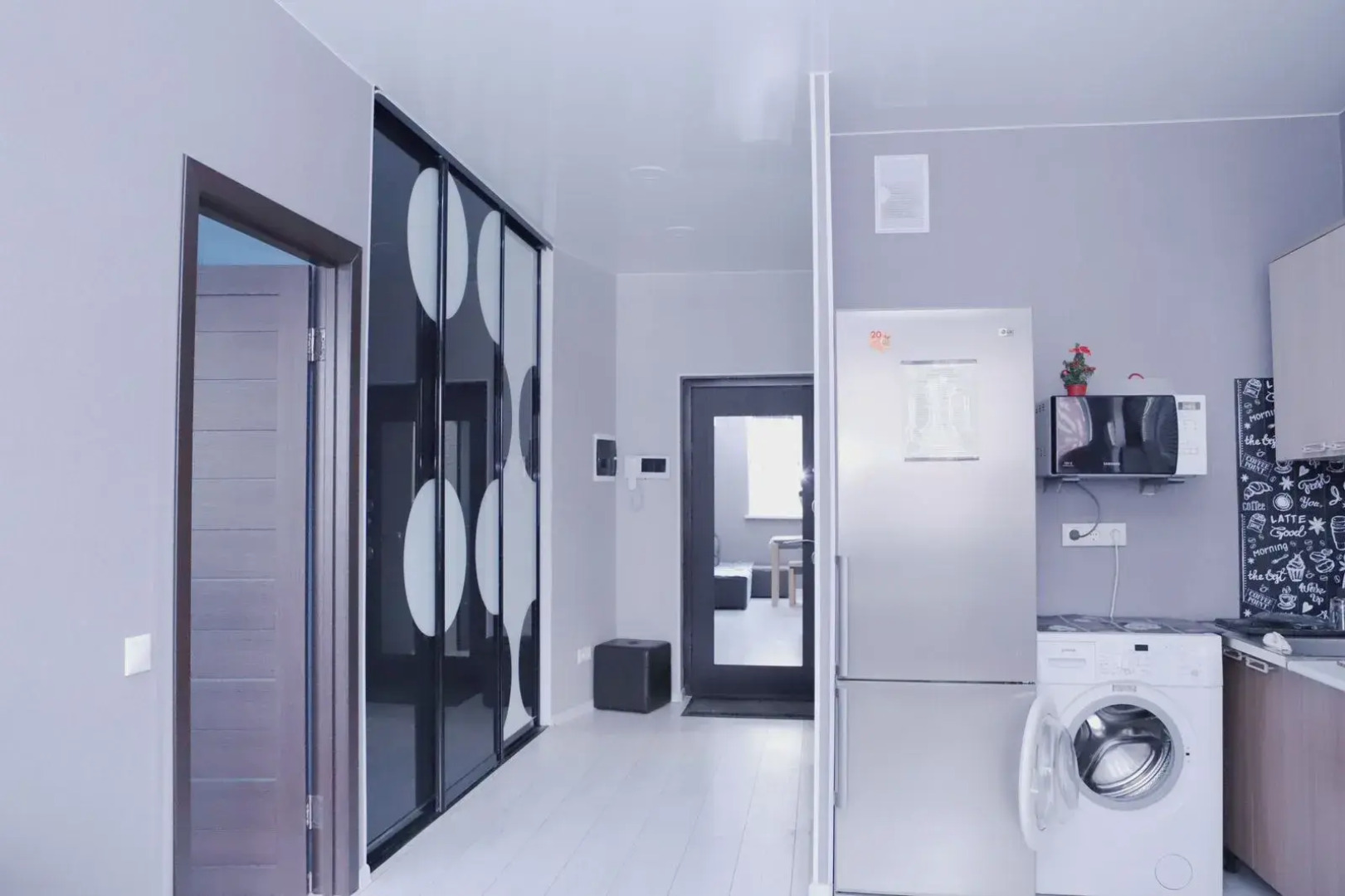 Апартаменты евро-двухкомнатные мкр Пронина к 5