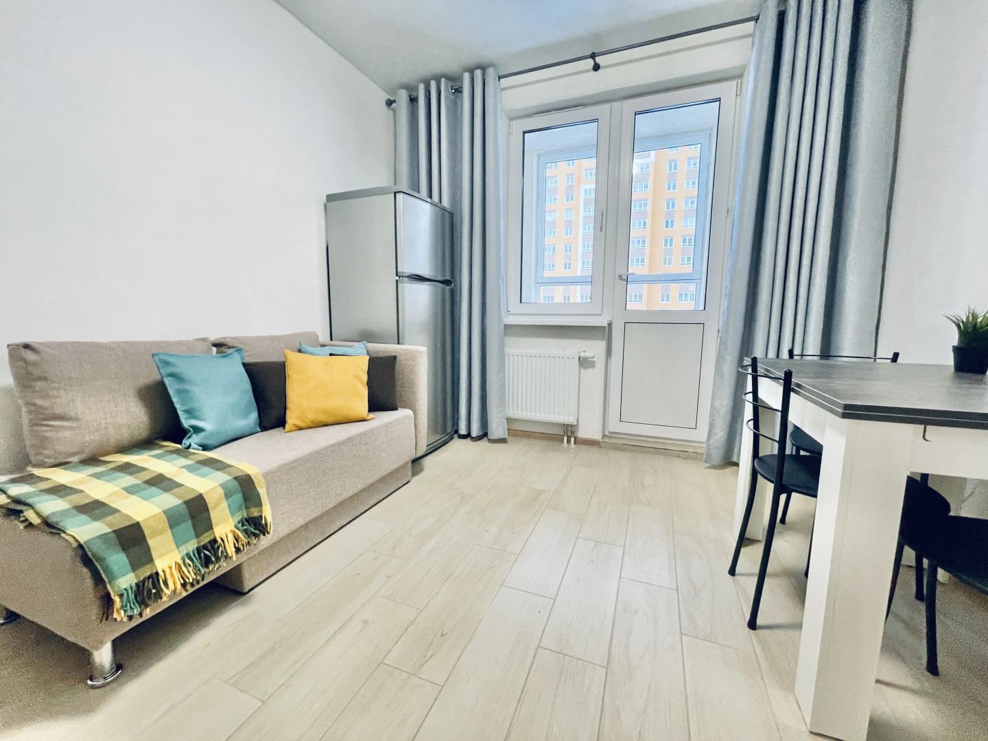 Апартаменты VEGAS на Героев Донбасса 7