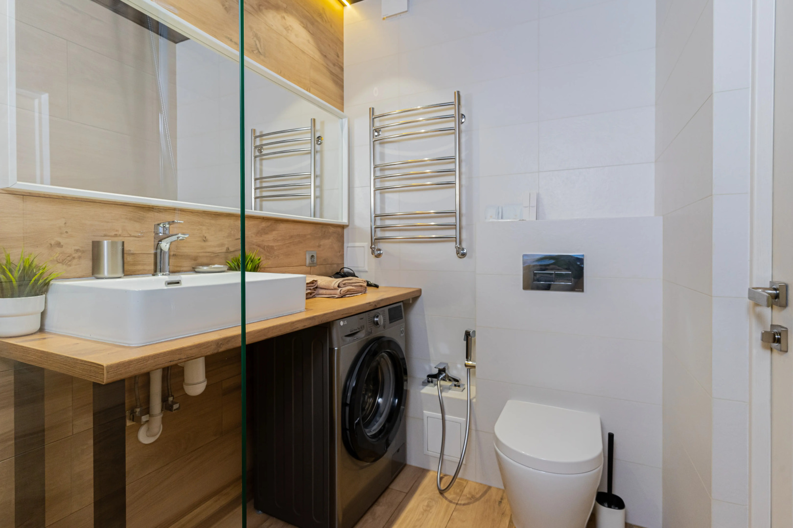 Квартира ЛЮКС Посуточно в ЖК Жигулина Роща