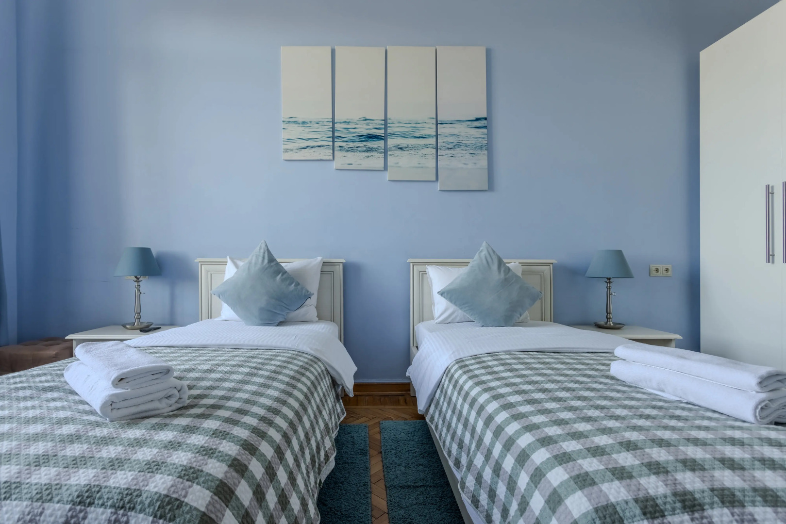 Апартаменты Стандартные с 3 спальнями и Балконом