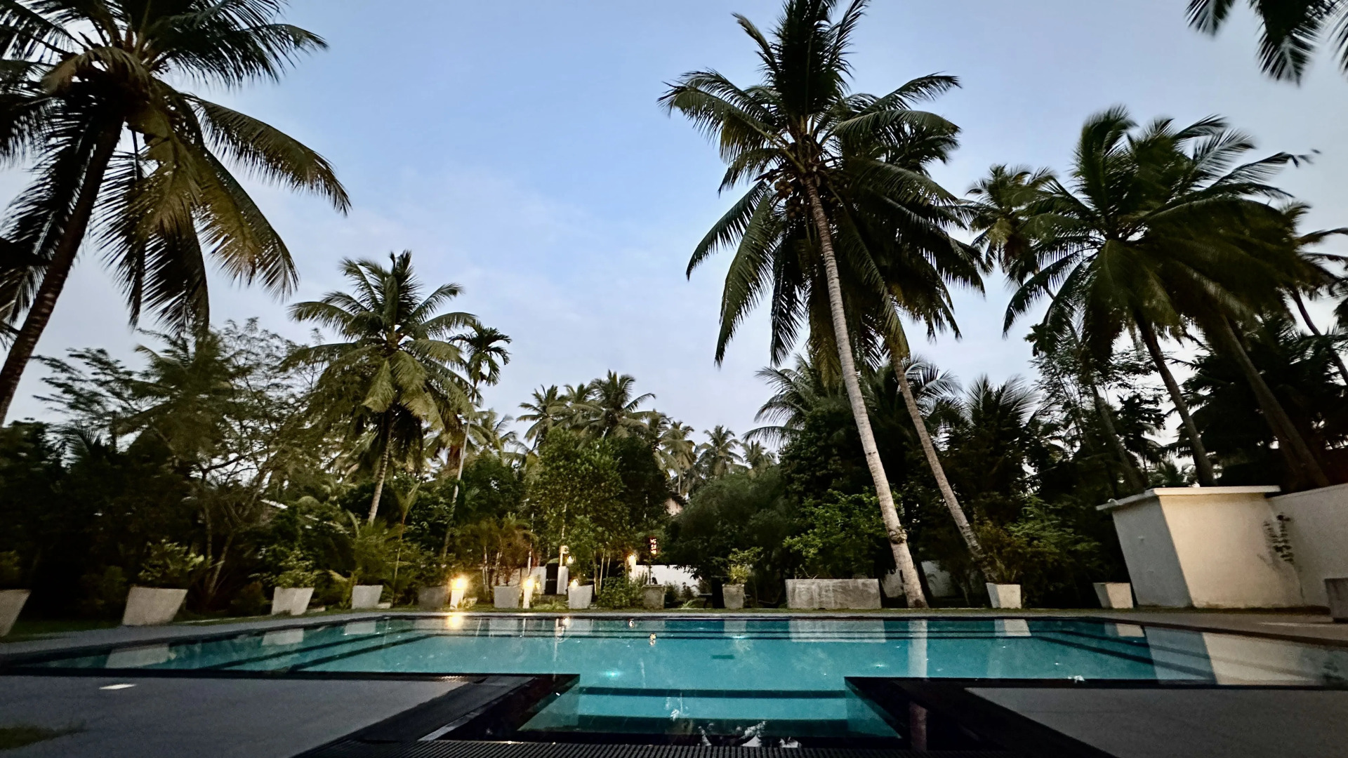 Отель Sayu Garden