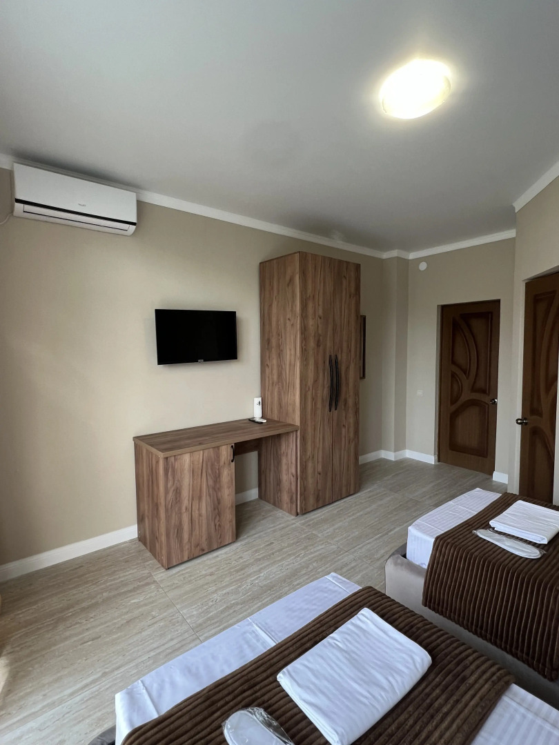 Отель Голден Гагра