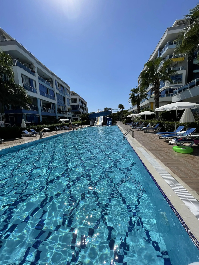 Апартаменты у моря 320 м с балконом