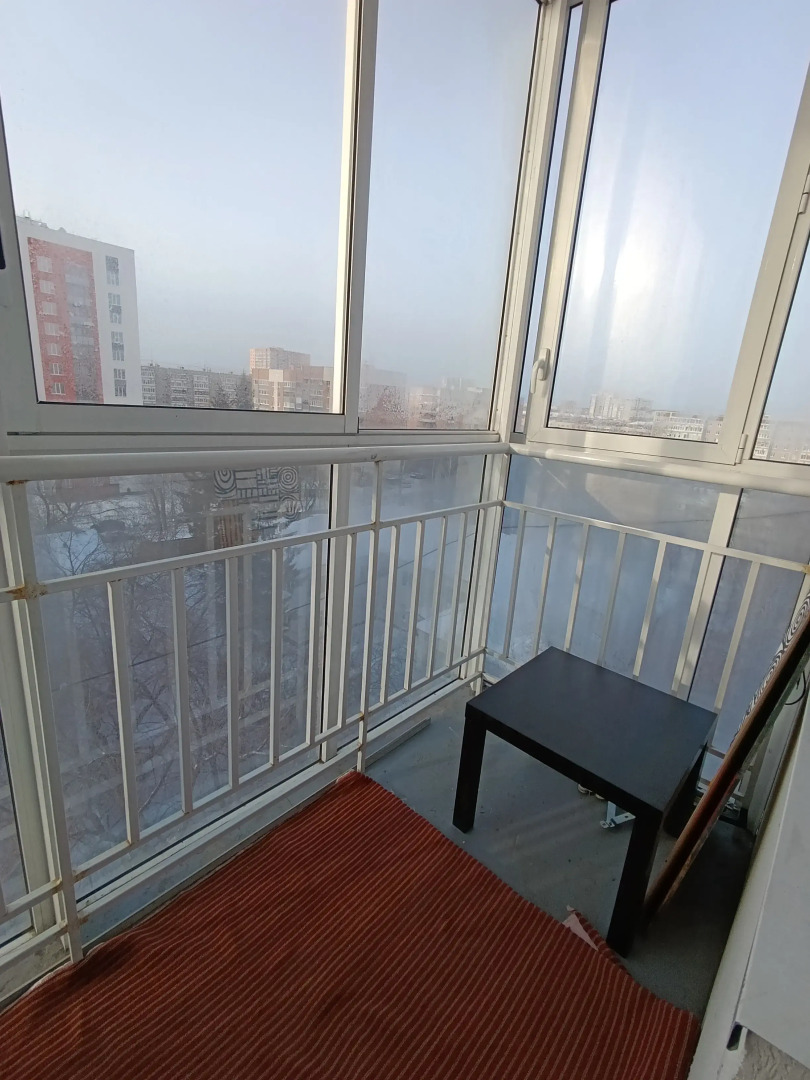 Квартира Черно-белое кино