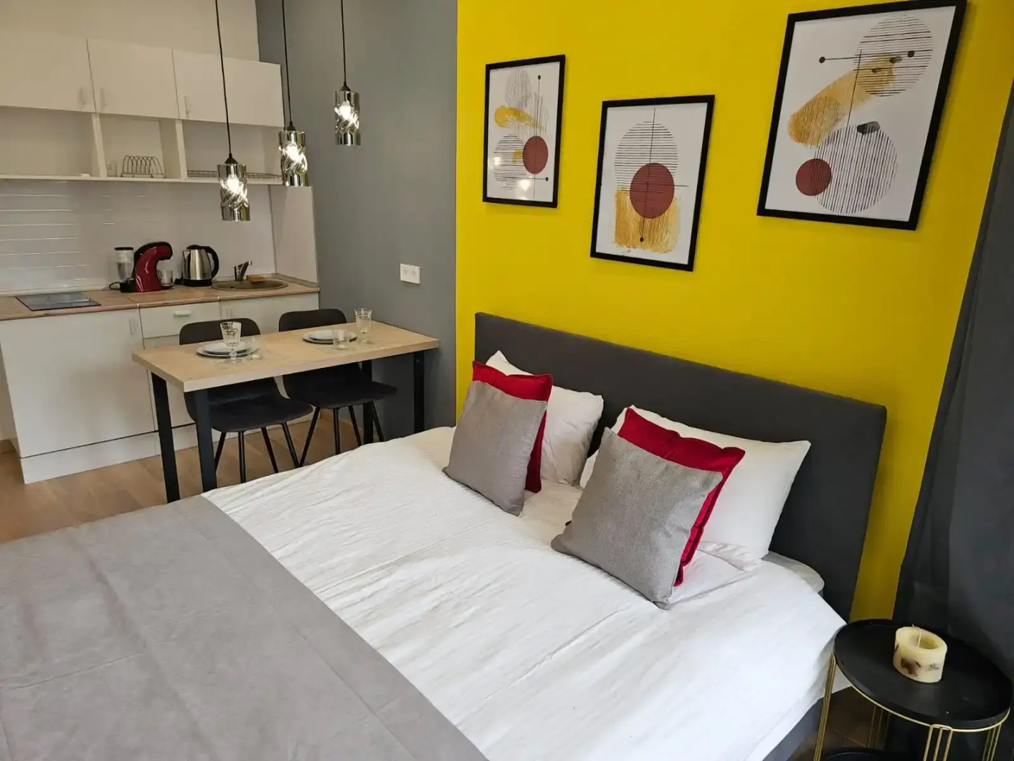 Апартаменты студия 405