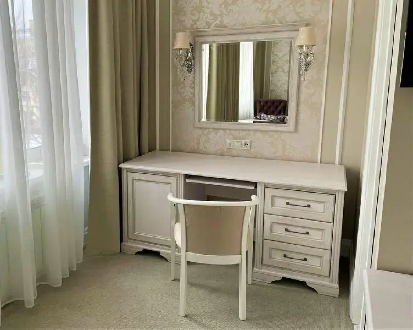 Отель Саров