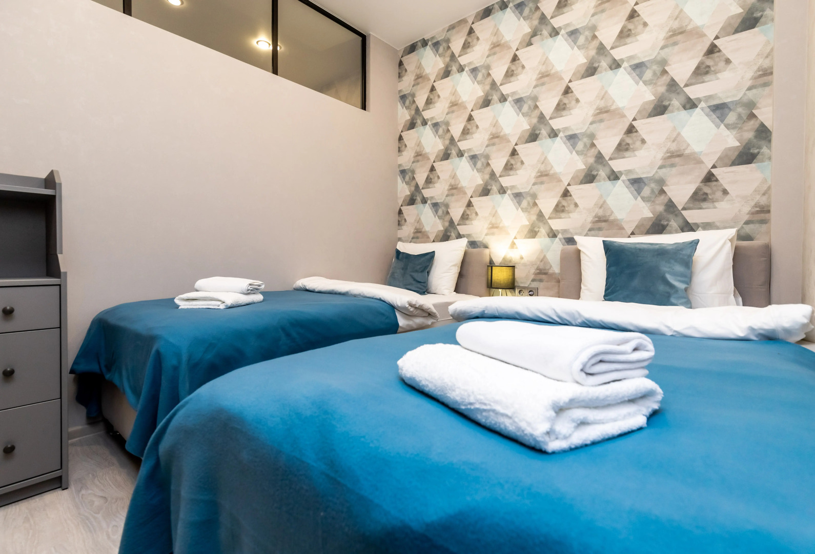 Апартаменты Море Апартаментов на Эстонской 37/3 2