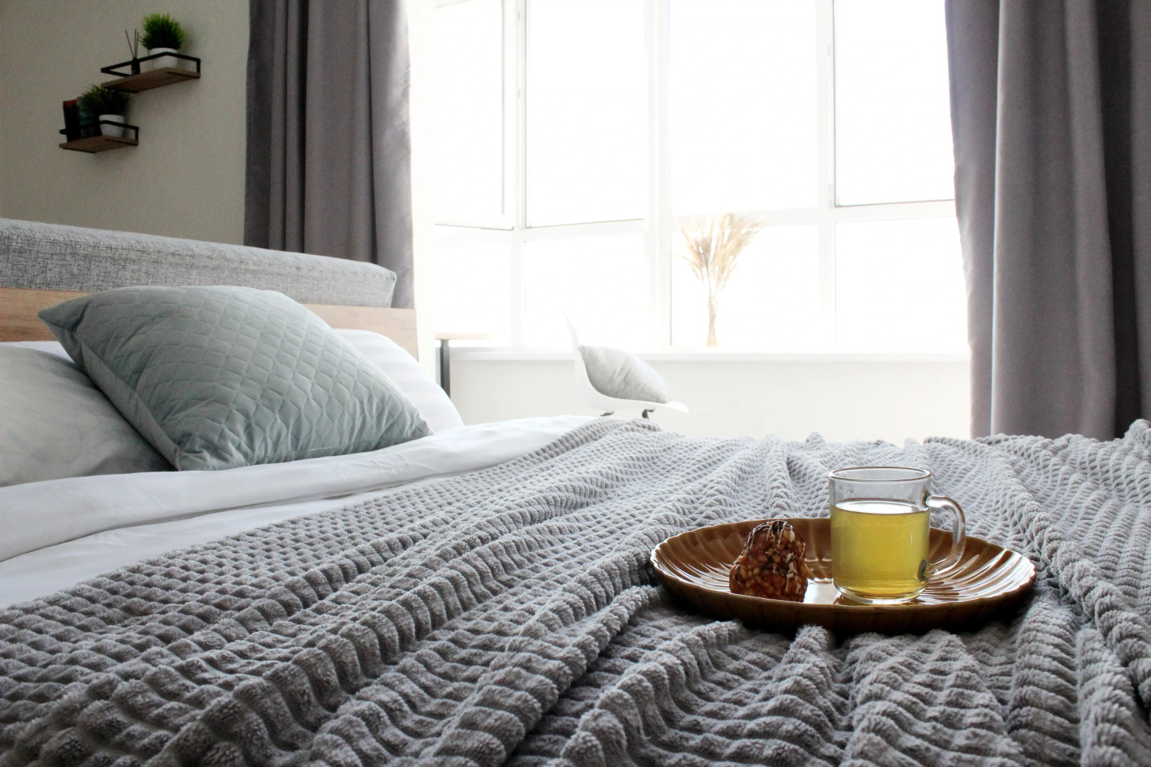 Квартира - студия 30м2  рядом с Монументом Дружбы