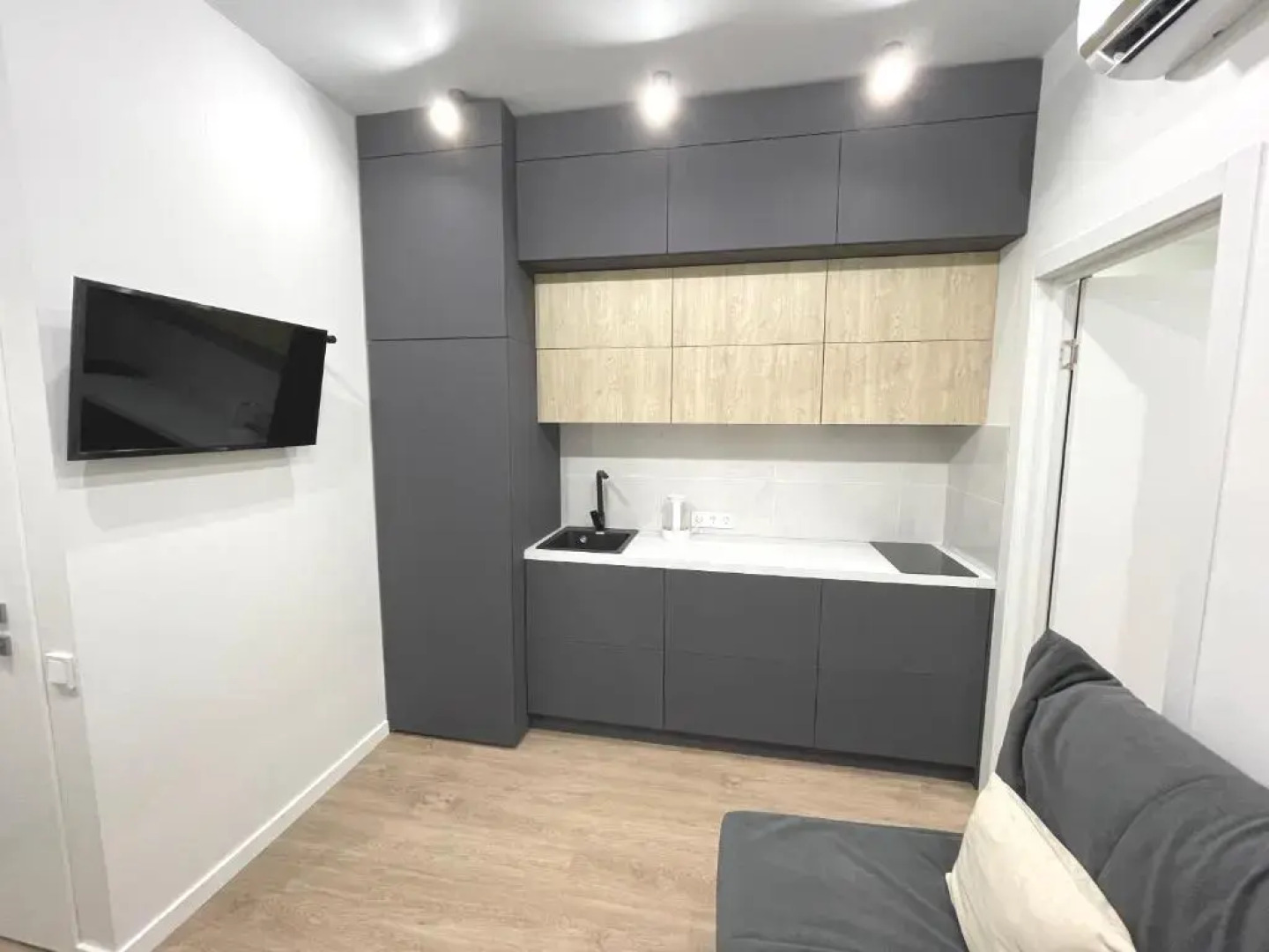 Апартаменты 1 Leont