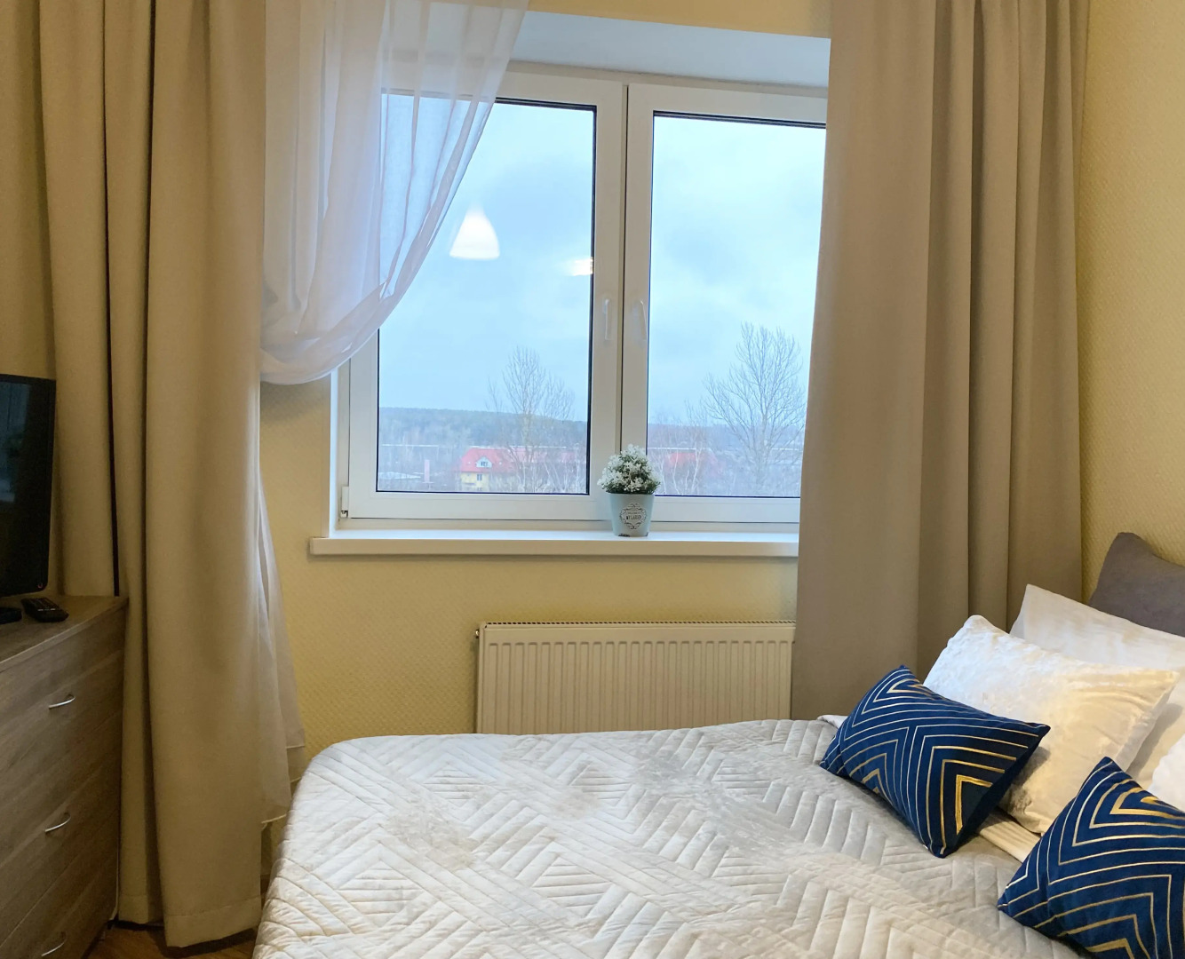 Апартаменты Версаль на Космонавтов