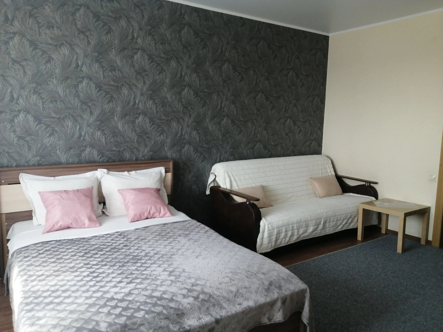 Апартаменты Квартира на Речном