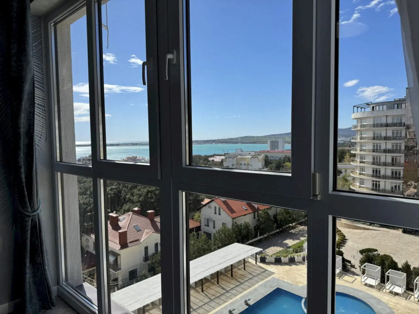 Квартира 488 1-к с видом на море и горы с балконом