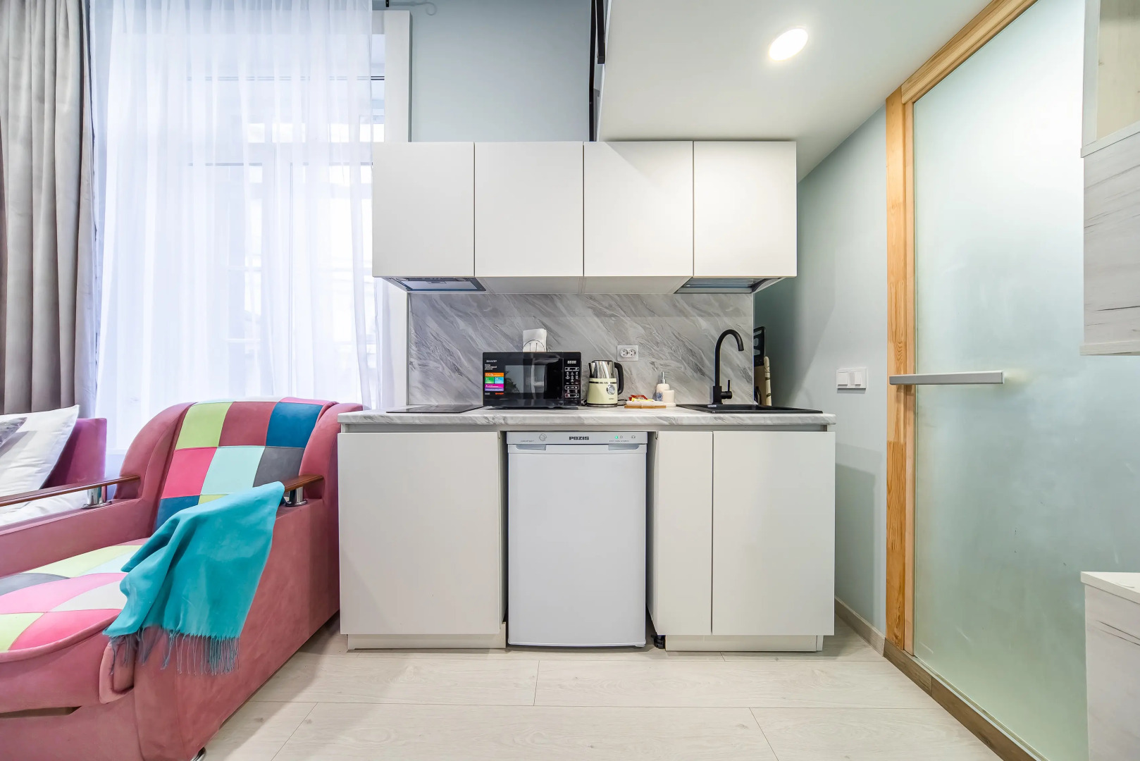 Апартаменты iRon Cat Кузнечный у Невского Проспекта