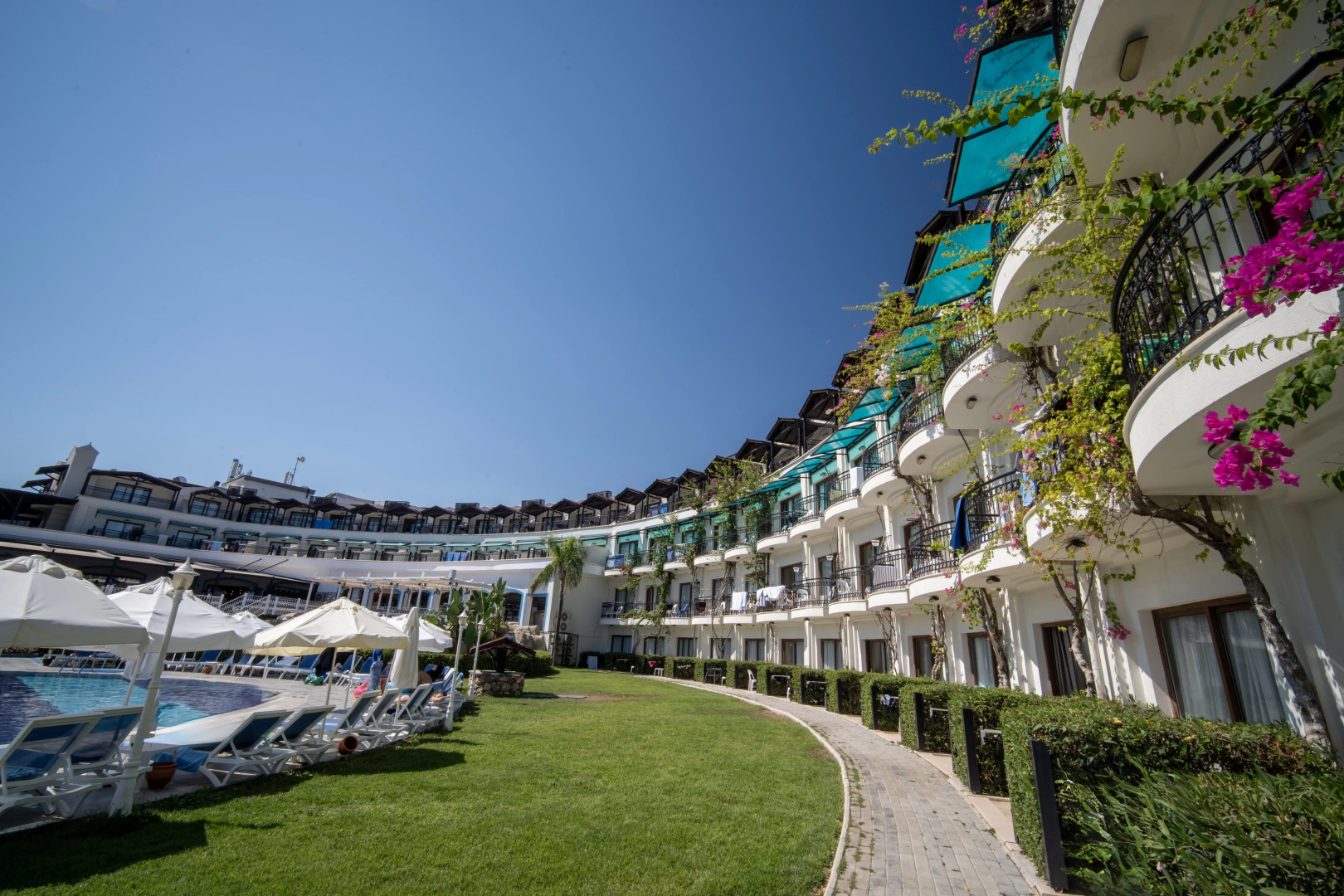 Курортный отель Armas Labada