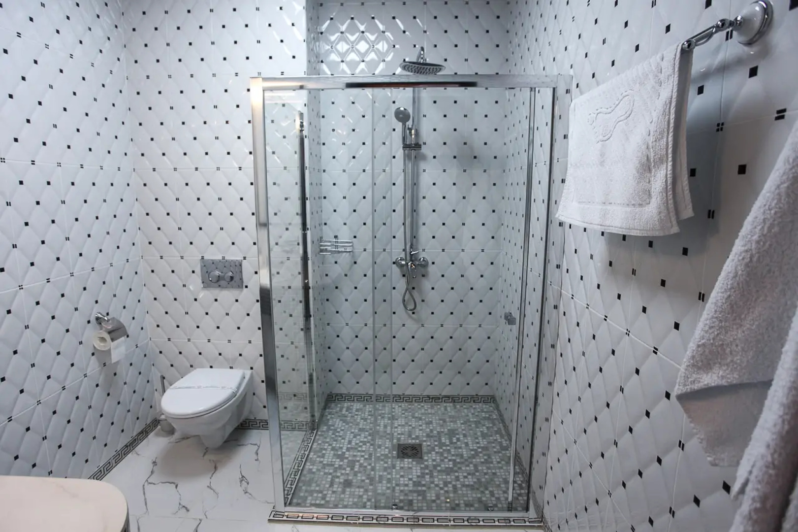 Отель Чкалов