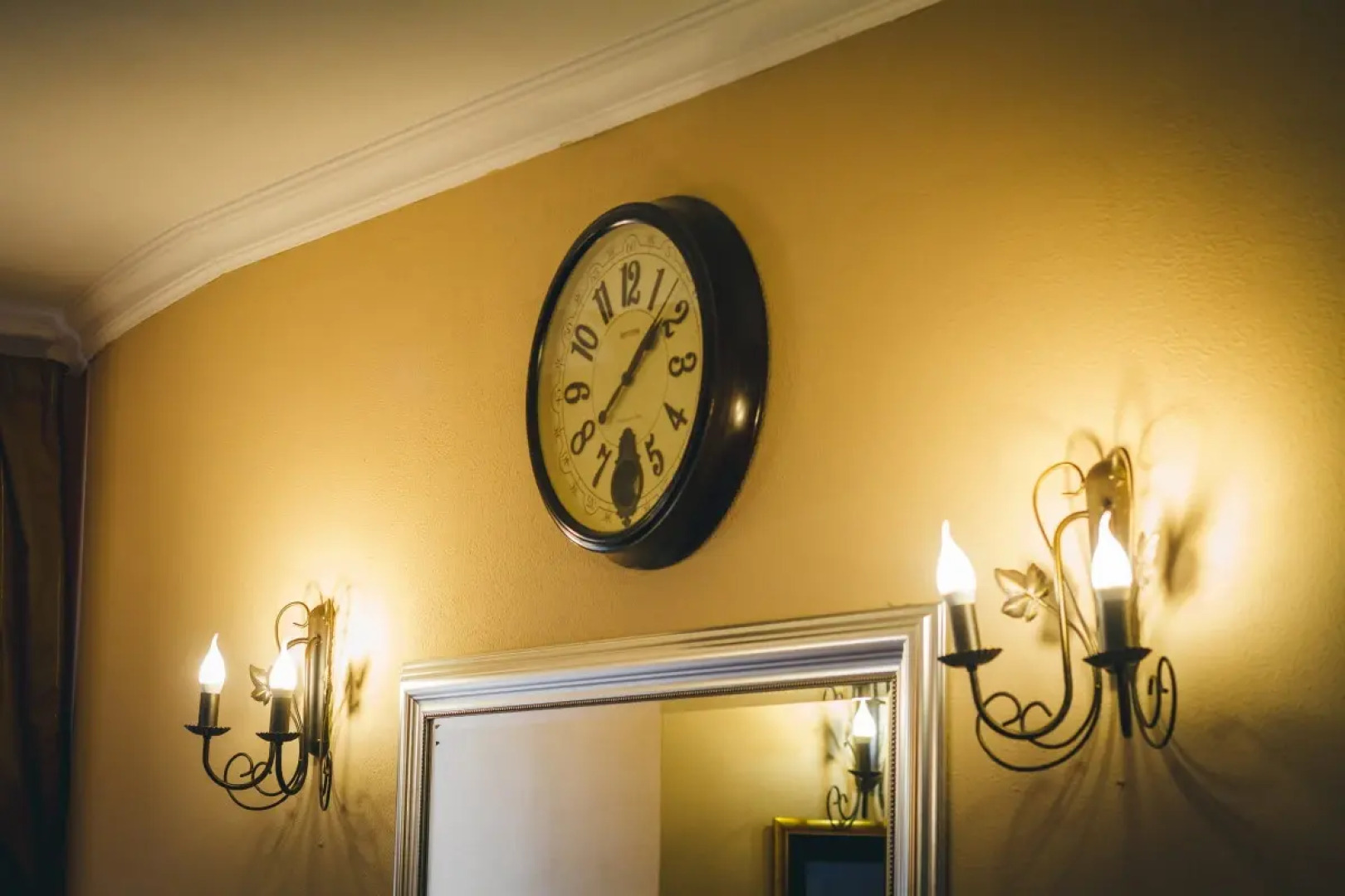 Отель Мартон Амиго