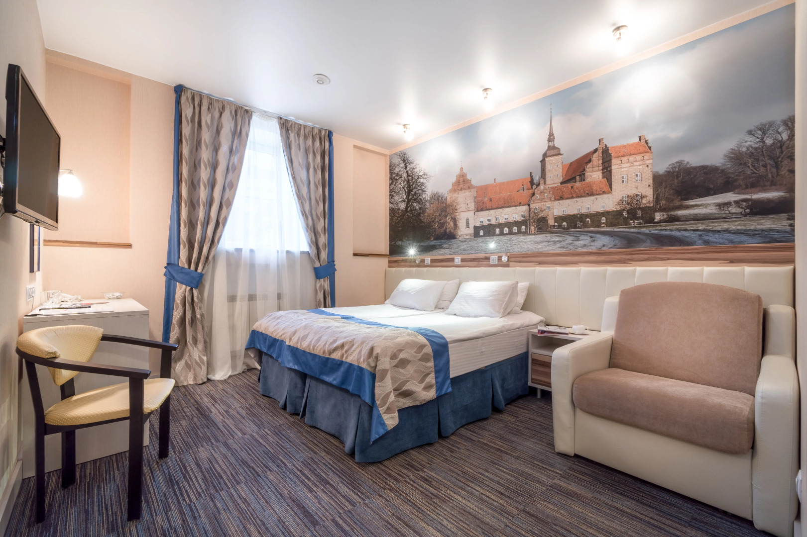 Отель Северная Корона