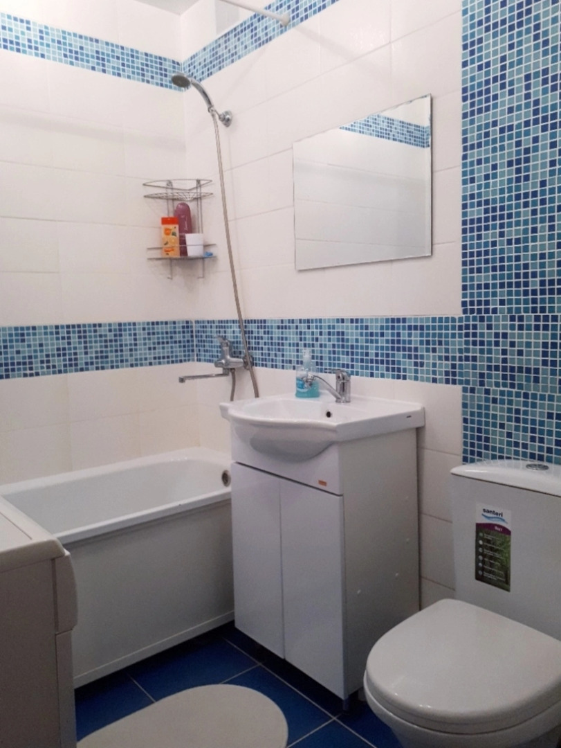 Квартира Трехкомнатная на Дзержинского