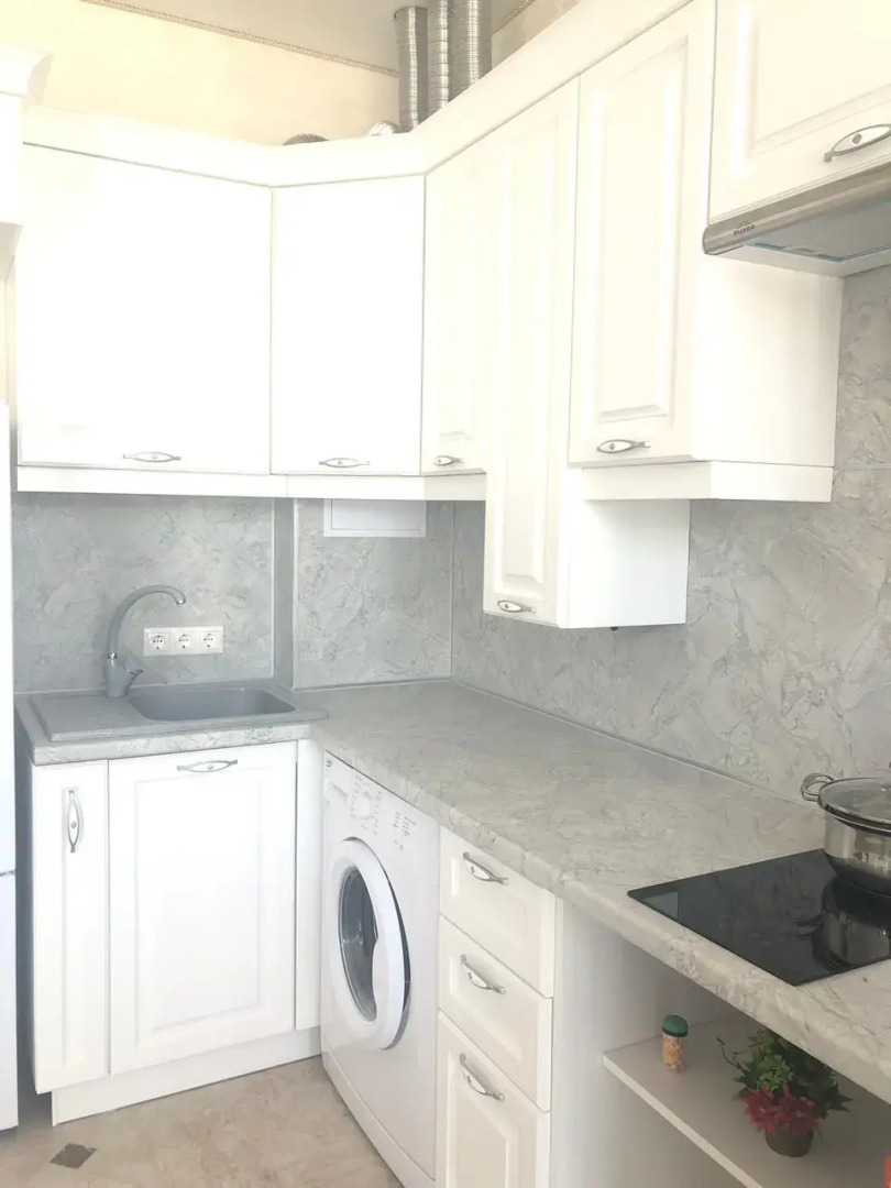 Апартаменты 3 на Нижнеимеретинской 143