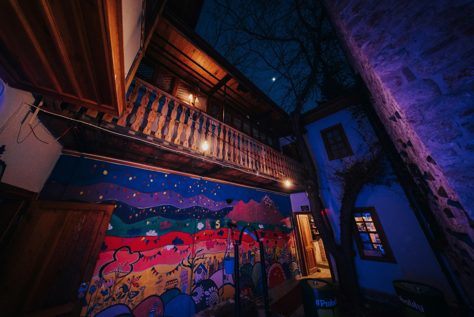 Хостел Kuyu Beergarden