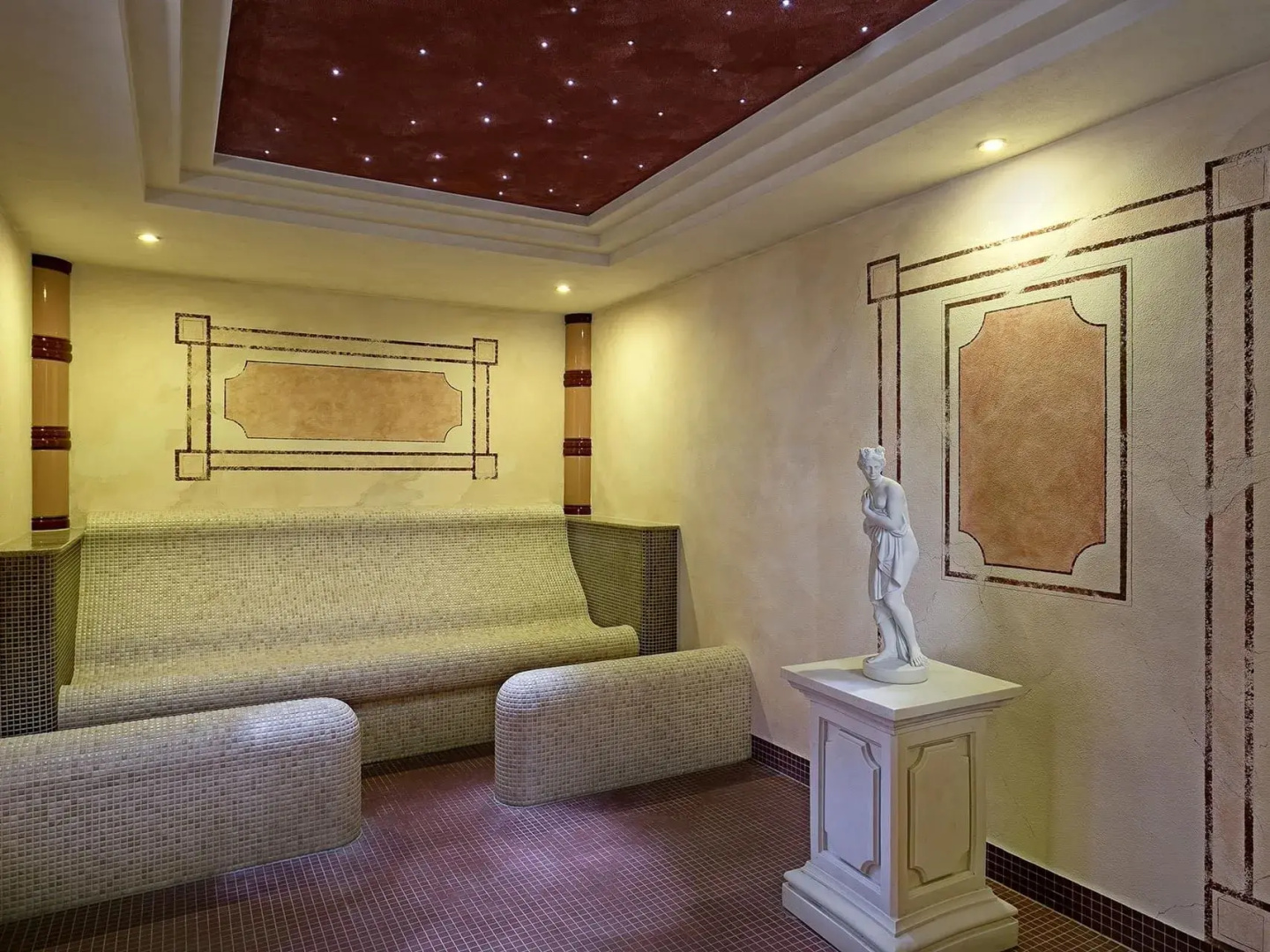 Titanic Mardan Palace