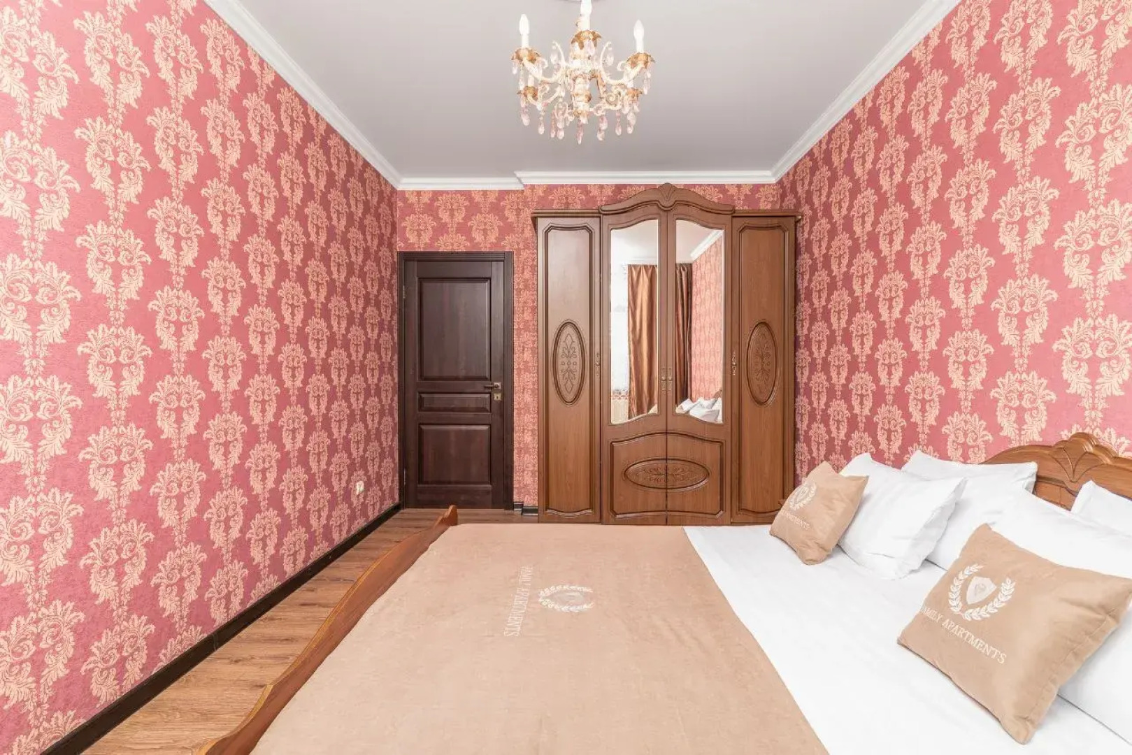 Апартаменты двухкомнатные на Жлобы