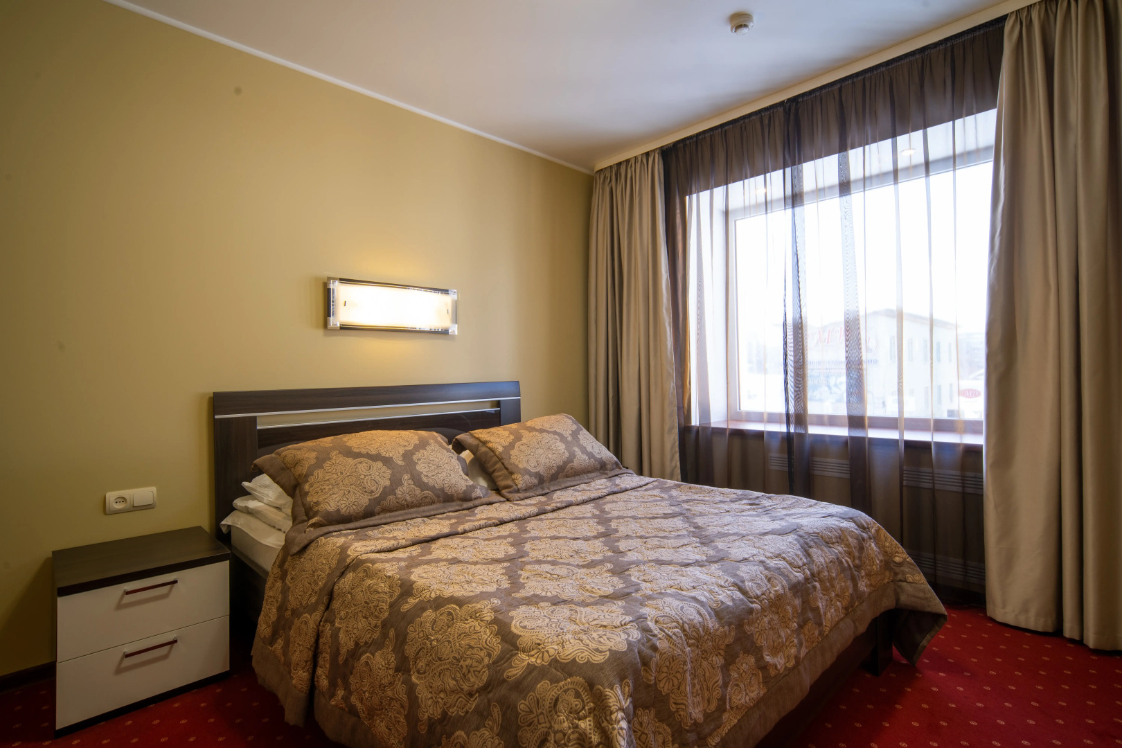 Гостиница Строитель