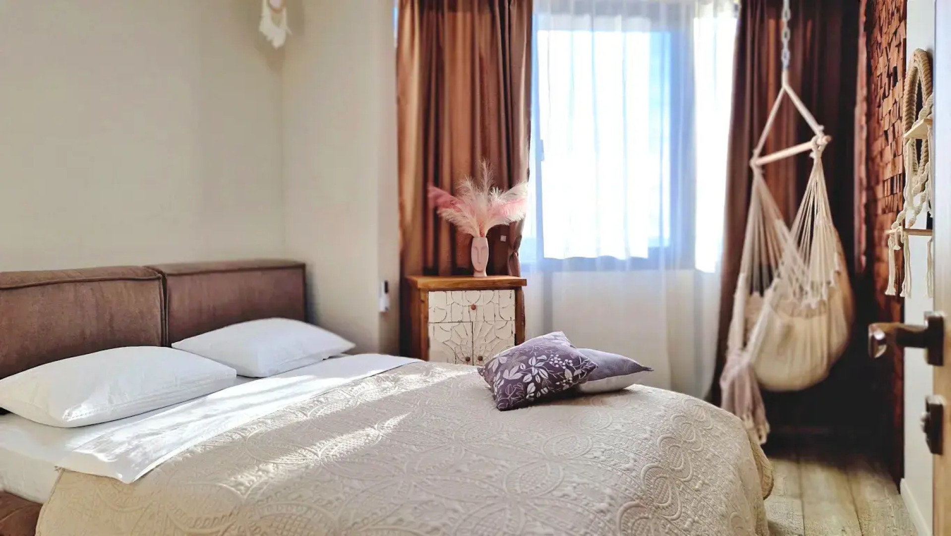 Квартира двухкомнатная с панорамным видом