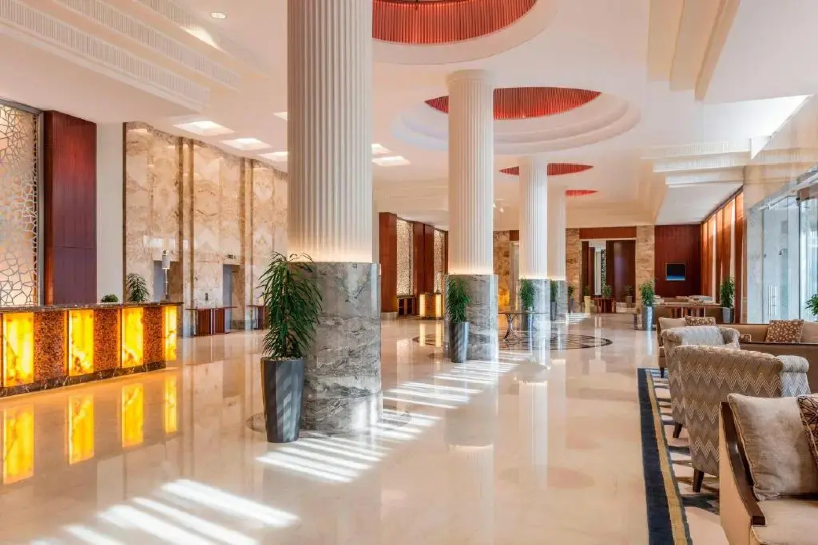 Отель Sheraton Oman