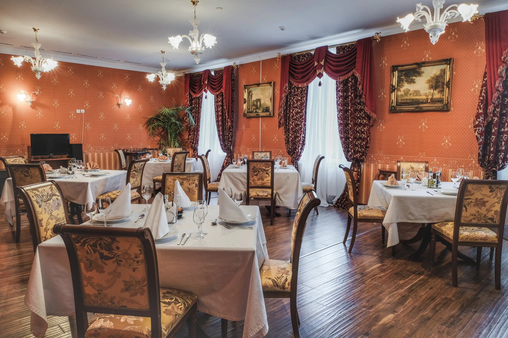 Отель Гостинично-ресторанный комплекс Полярная Звезда