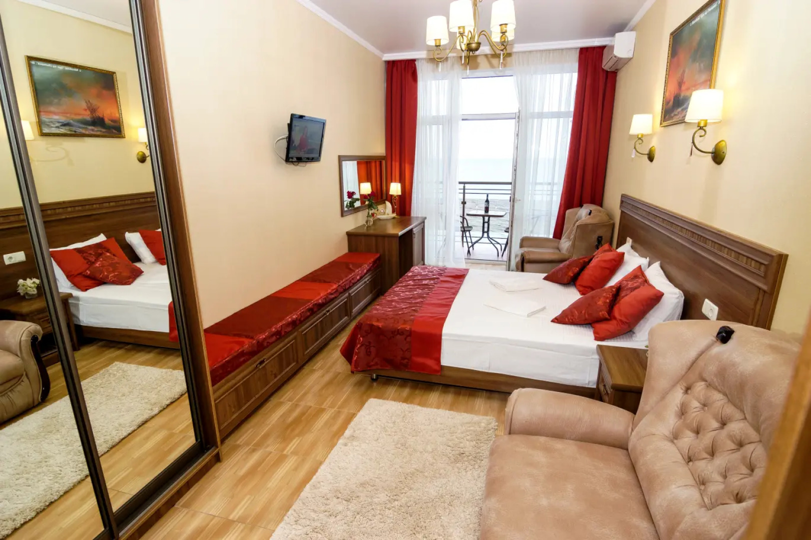 Отель на Черноморской