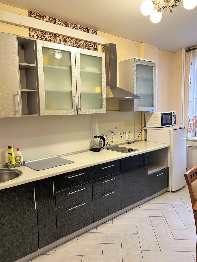 Апартаменты 1 комн Дуси Ковальчук 238