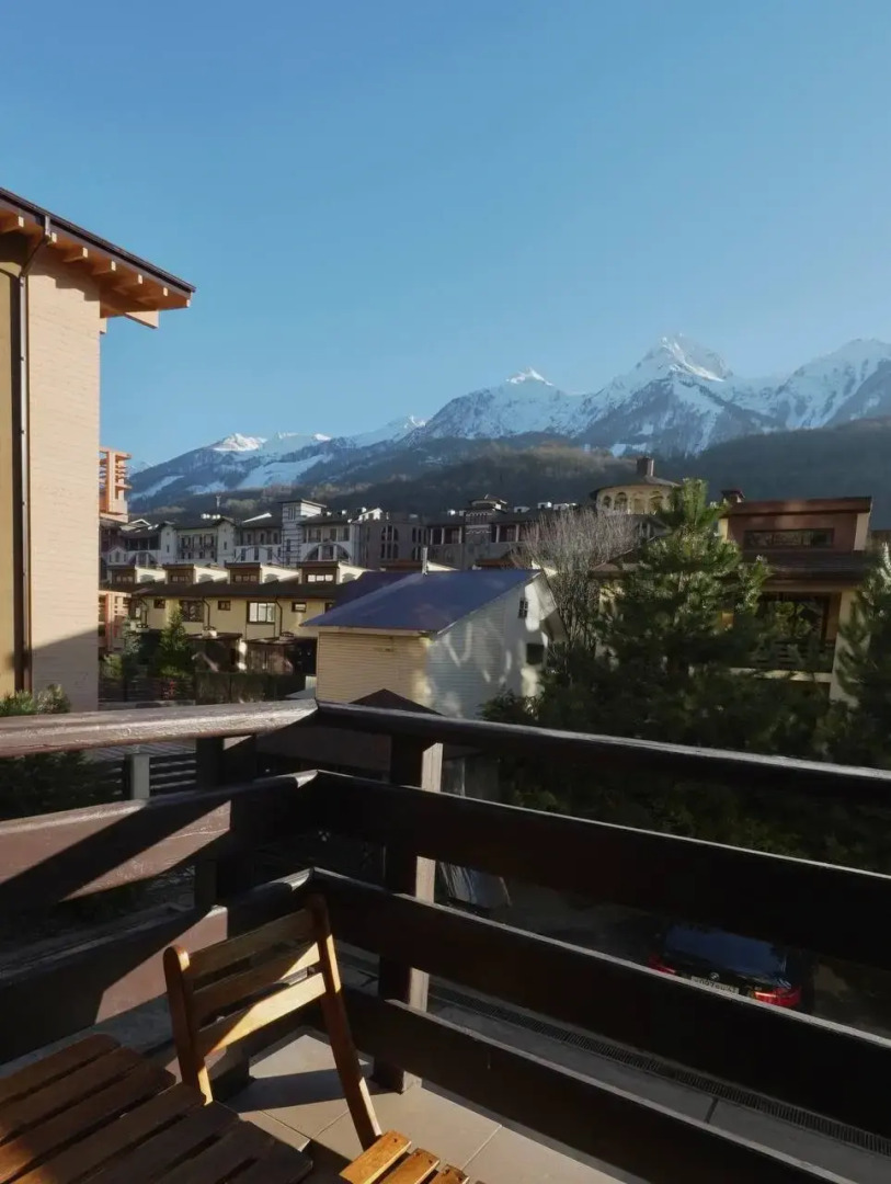 Квартира Трехкомнатная видовая напротив подъемника