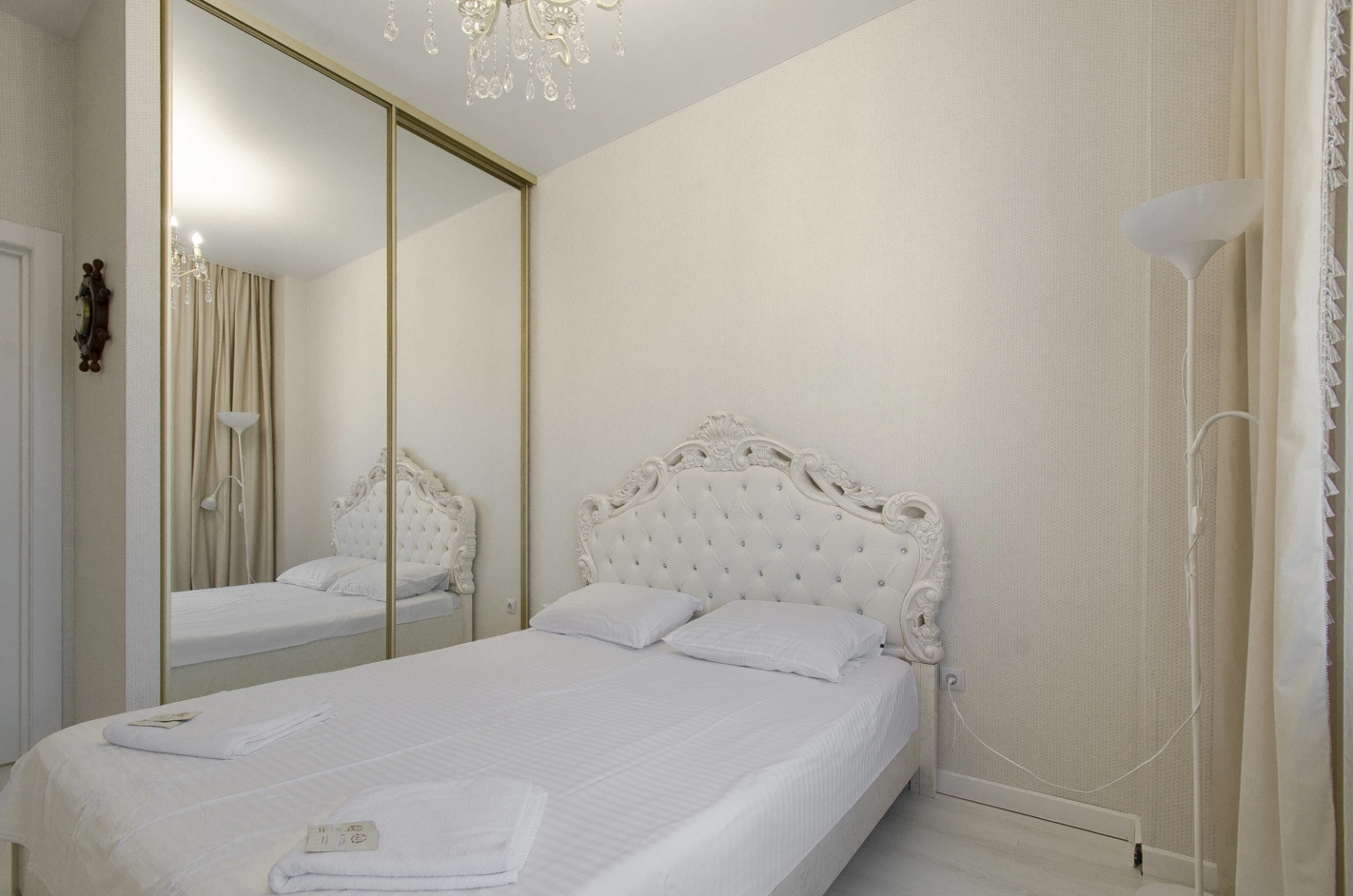 Апартаменты 4 комнатная на заливе