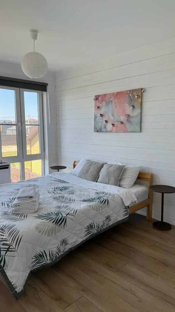 Частный Дом Большой семейный с панорамными окнами