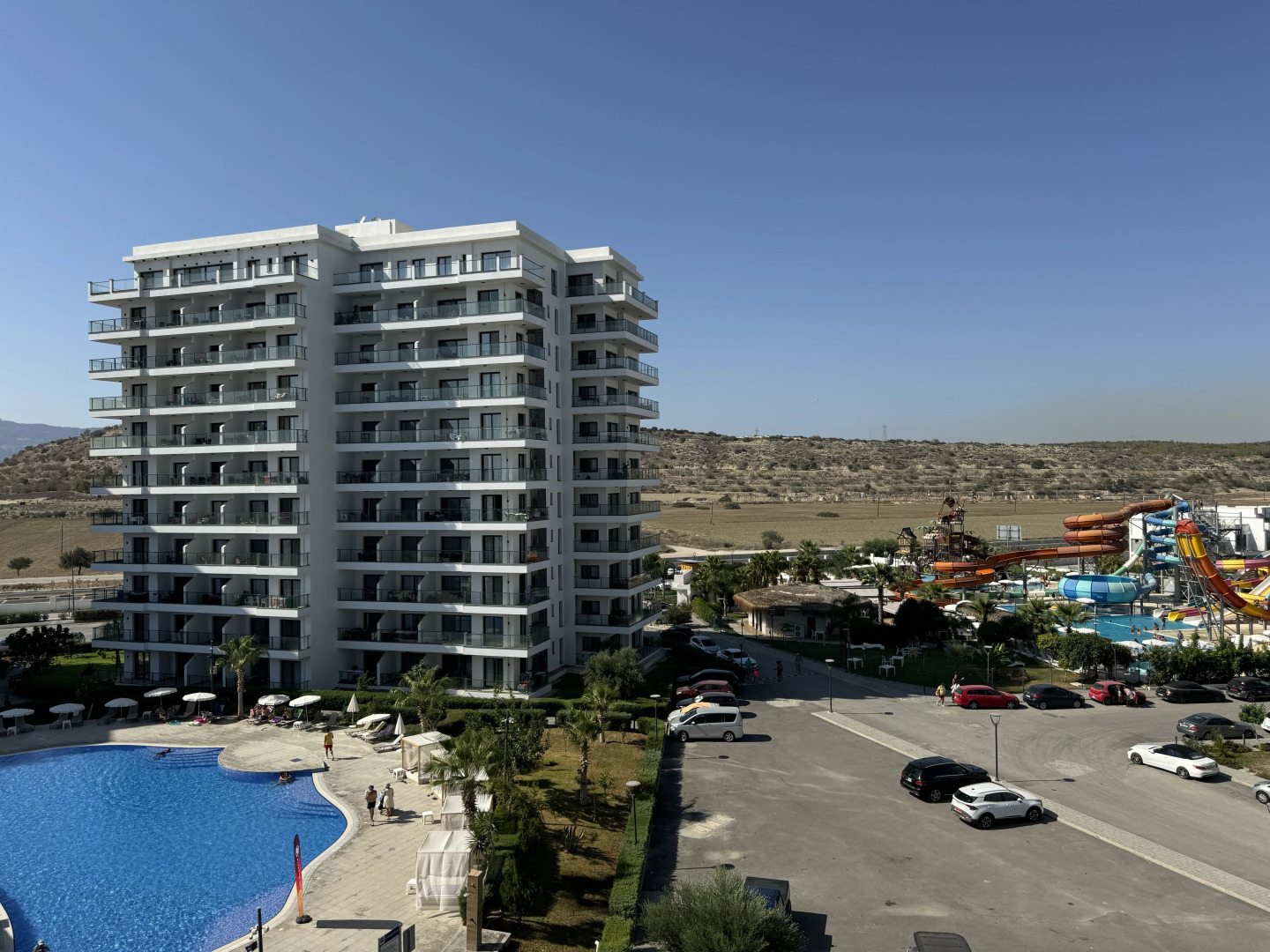 Апартаменты Просторные апартаменты в современном комплексе